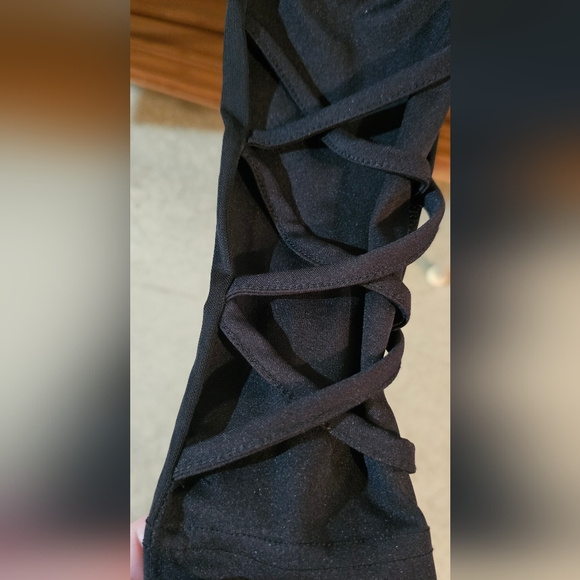 Shosho Ultimate Tummy Control Pants - Picture 8 of 8